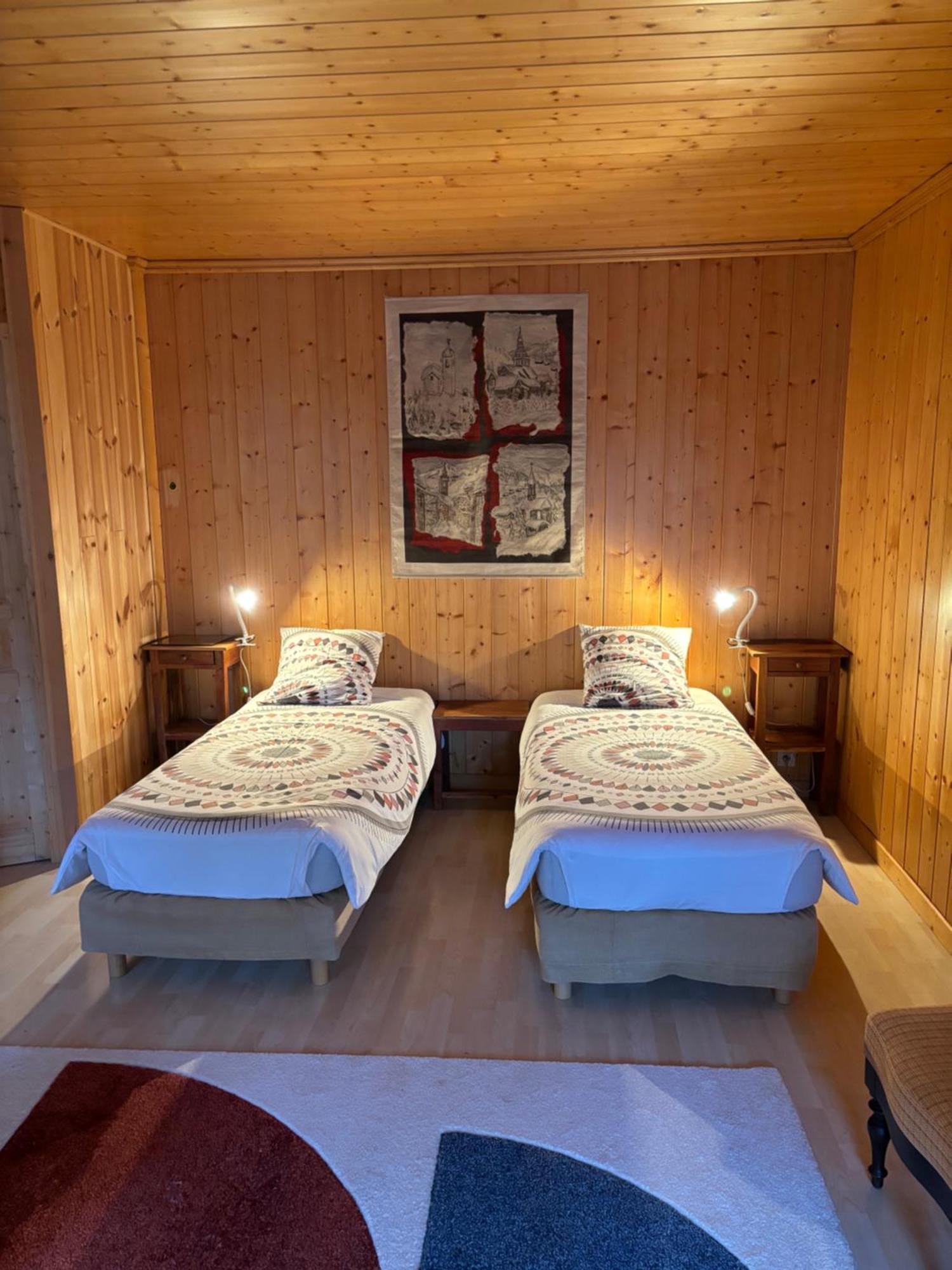 Chez Lizon Hostel Барселонет Екстериор снимка